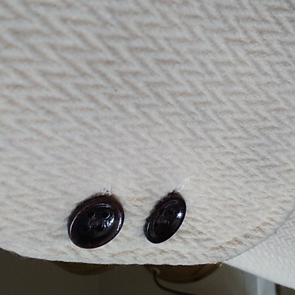 Wintercoat - Picture 3 of 4